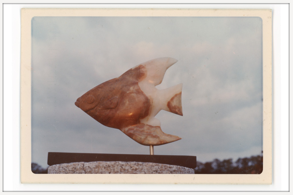 photo of angelfish sculpture by Richard Bailey