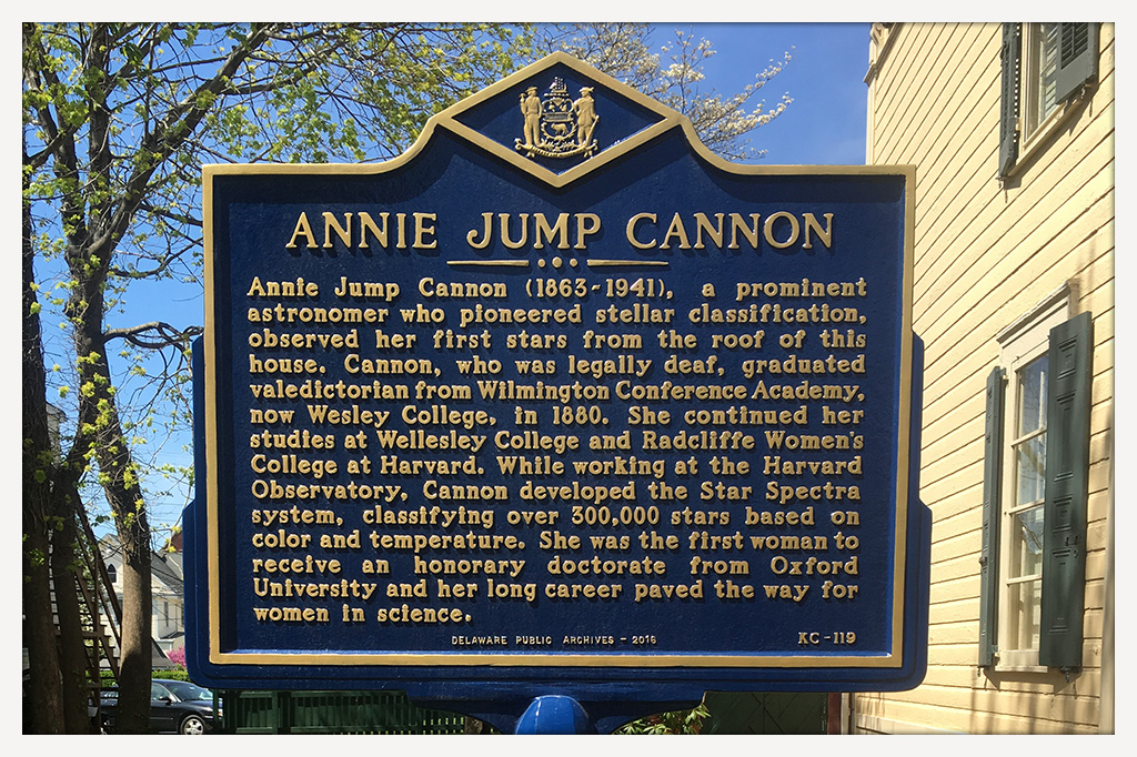 example photo of 2000s marker