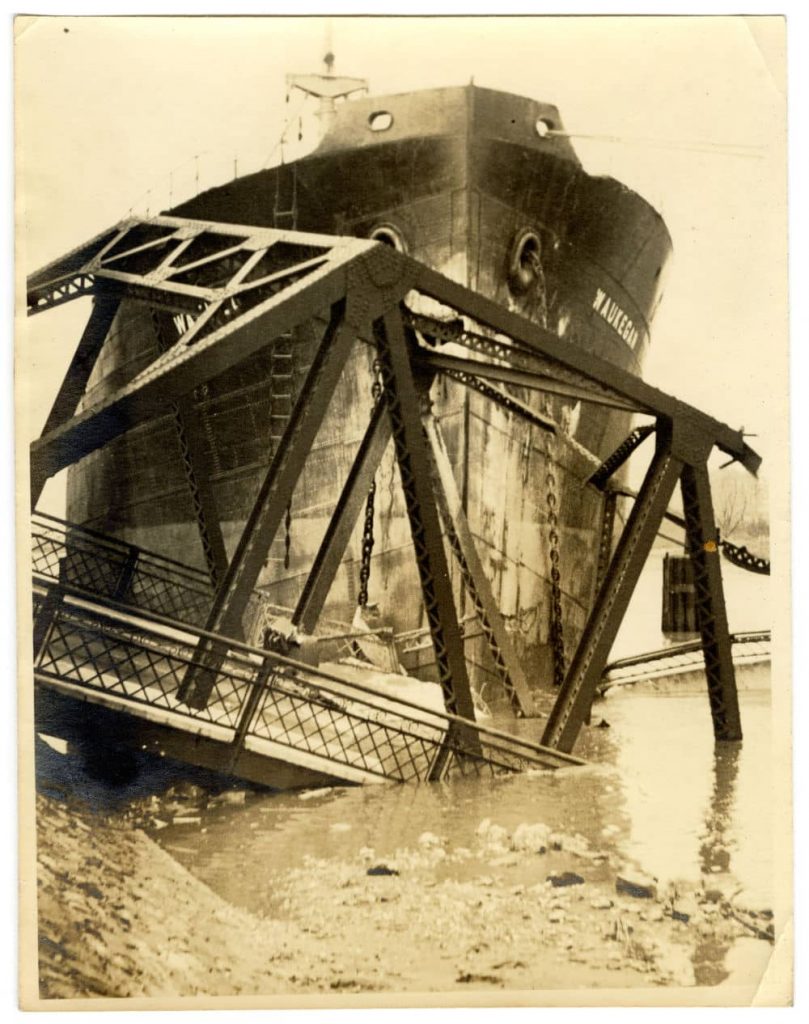 The S.S. Waukegan freighter crashed into the St. Georges Bridge over the Chesapeake and Delaware Canal, circa January 10, 1939. 